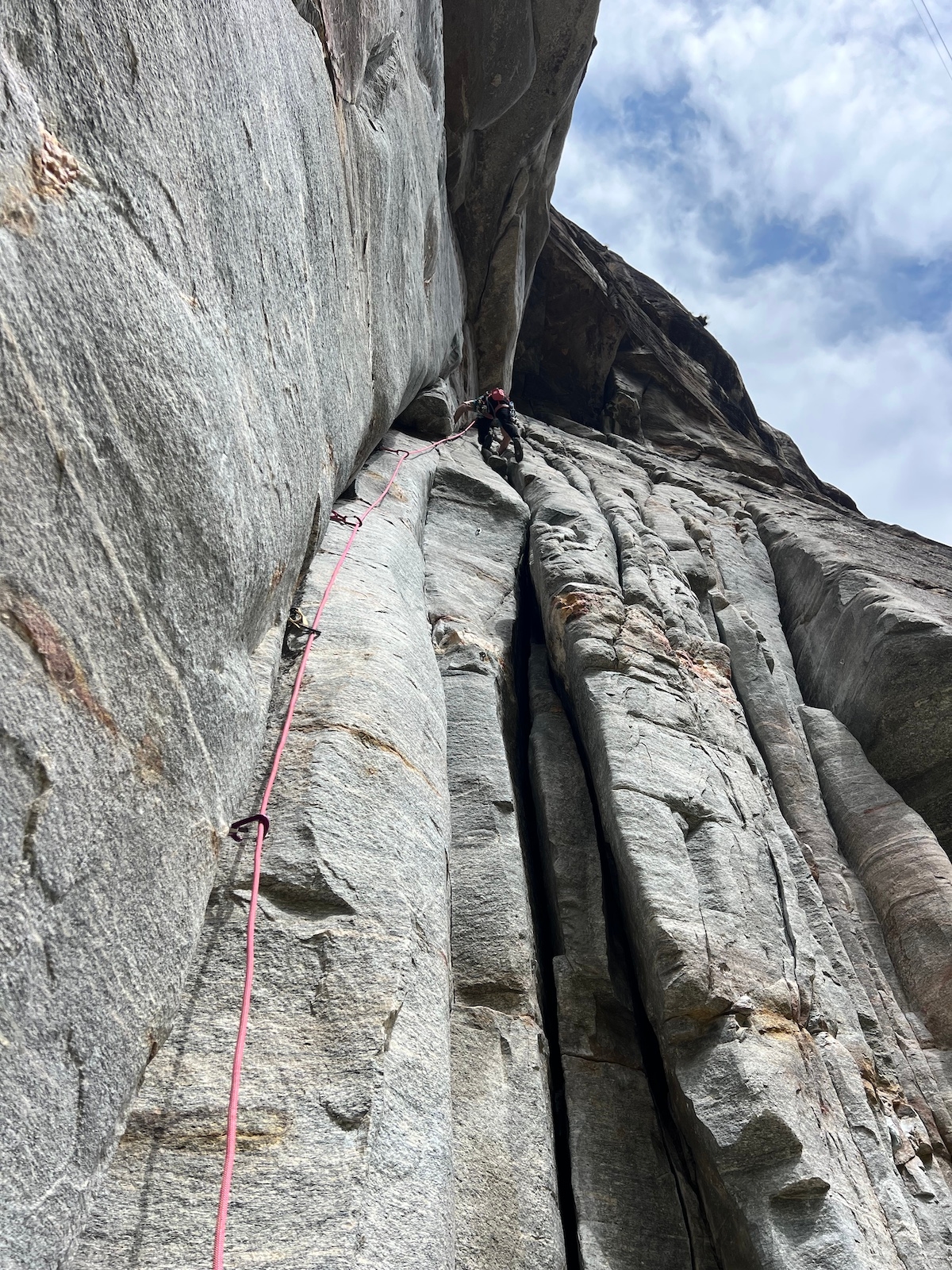 crack-climbing-cadarese-cadarese-italien-07